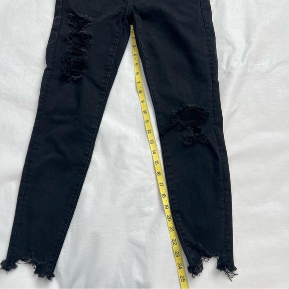 American Eagle Distressed Raw Hem Stretch Black Jeans Size 4 - Picture 5 of 10